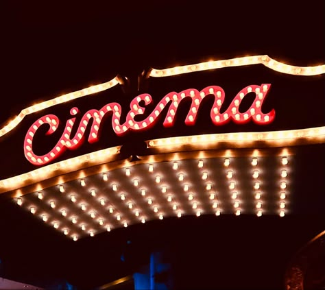 Late Night Show Aesthetic, Movie Astetic, At The Movies Aesthetic, Cinema Hall Aesthetic, Movie Aesthetic Theater, Vintage Cinema Aesthetic, Cinema Theme Party, Movie Set Aesthetic, Retro Film Aesthetic