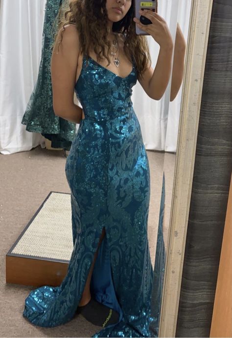 Teal Grad Dress, Prom Dresses Teal, Teal Silk Dress, Brown Prom Dresses, Prom Dresses Tight, Sequin Prom Dresses Long, Champagne Homecoming Dresses, Yellow Homecoming Dresses, Orange Prom Dresses