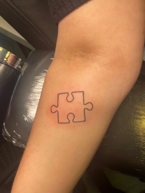 Biffy Clyro Tattoo Ideas, Biffy Clyro Tattoo, Puzzle Peice, Puzzle Piece Tattoo, Puzzle Tattoos, Biffy Clyro, Pieces Tattoo, Band Tattoo, Puzzle Pieces