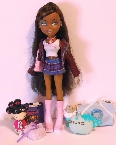 2 Bratz, Pls Forgive Me, Bratz Doll Halloween Costume, Bratz Aesthetic Outfit, Bratz Halloween Costume, Bratz Doll Outfits, Brat Doll, Bratz Girls, Bratz Inspired Outfits