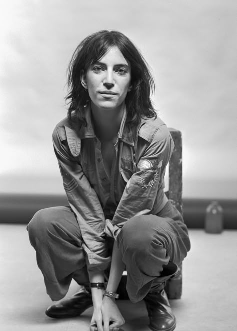 Patty Smith, Divas Pop, Karen Blixen, Modern Bob, Year Of The Monkey, Robert Mapplethorpe, Medium Bob Hairstyles, Choppy Bob, Choppy Bob Hairstyles