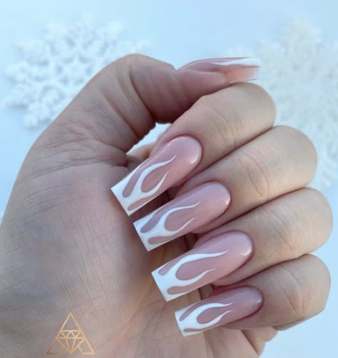 White Nails With Flame Design, French Tip Fire Nails, French Tip Nails With Fire Design, White French Tip Flame Nails, White Lightning Nails, French Tip With Fire Design, French Tip Flame Nails, White Design On Nails, Flame Nails Square