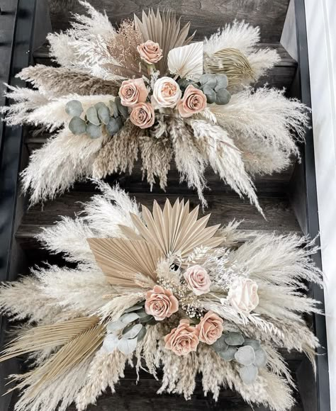 Boho Theme Flower Arrangements, Tropical Boho Wedding Arch, Boho Floral Arrangements Diy, Boho Flower Arrangements Diy, Pampas Grass Floral Swag Diy, Boho Arch Floral Arrangements, Boho Balloon Arch With Pampas, Boho Floral Wall Decor, Wedding Arch Floral Arrangements