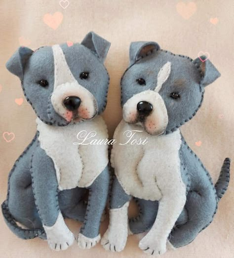 Felt Pitbull Pattern, Felt Dog Pattern Free, Felt Dog Pattern, Felt Dog Ornament, Felt Dog, Baby Mobil, Felt Toys Patterns, Felt Animal Patterns, Felt Crafts Patterns