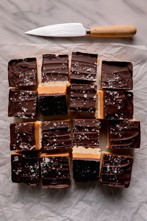 Miso caramel millionaire's shortbread. Miso Dessert, Dinner Recipes Unique, Miso Cookies, Unique Dessert Recipes, Miso Caramel, Unique Recipes Desserts, Millionaire's Shortbread, New Desserts, Recipes Unique