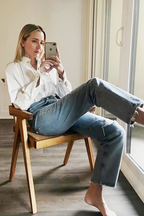 The Best Tops to Wear When Working From Home Work From Home Outfit Ideas, Work From Home Outfit, Oversized White Shirt, Shirt Tucked In, Popular Outfits, Home Outfit, Wardrobe Basics, Designer Jeans, Comfortable Dress