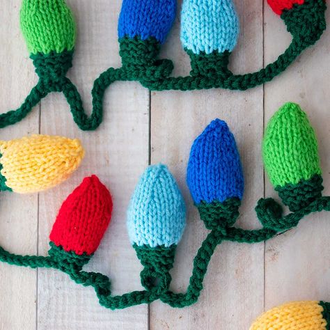 String Christmas Lights Knitting Pattern - Knitted Christmas Lights, Knit Christmas Decorations, Knitted Christmas Lights Free Pattern, Knit Christmas Garland Pattern, Christmas Light Crochet, Christmas Garland Knitting Pattern, Christmas Knitting Patterns Free Xmas, Christmas Light Cross Stitch, Christmas Tree Knitting Pattern