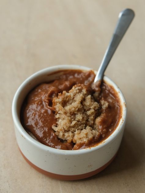 Sticky Date Baked Oats, Midday Snacks, Anabolic Recipes, Autumn Breakfast, Warm Breakfast, Treats Recipes, Delicious Gluten Free Recipes, Sticky Toffee, Raw Desserts