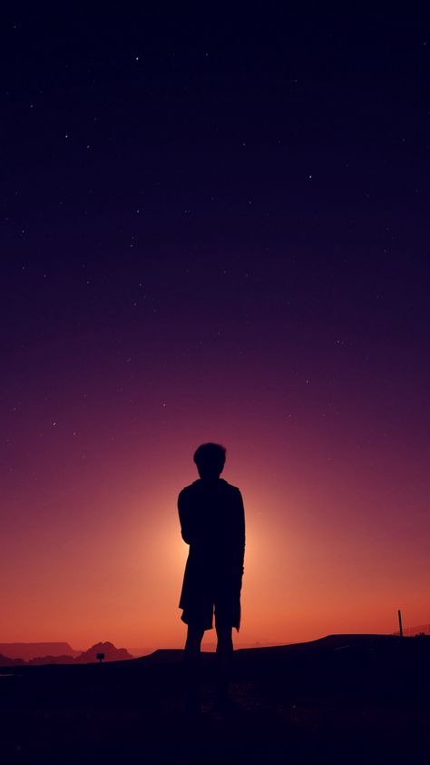 Shilloute Photography, Boy Silhouette, Silhouette Photography, Instagram Dp, Shadow Photography, Alone Photography, Black Background Images, Profile Pictures Instagram, Boys Wallpaper