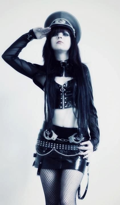 . Industrial Goth, Gothic Type, Dark Wave, Latex Skirt, Goth Subculture, Goth Women, Goth Beauty, Punk Girl