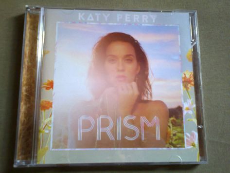 Katy Perry Cd, 90s Childhood, Katy Perry, Teen Girls, Lcd Screen, The Boys, Things I Want, Dvd, Cd