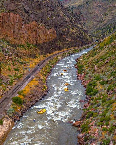 Royal Gorge Colorado Train, Colorado Springs Things To Do, Royal Gorge Colorado, Wyoming Trip, Things To Do In Colorado, Silverton Colorado, Scouts Bsa, Colorado Travel Guide, Royal Gorge