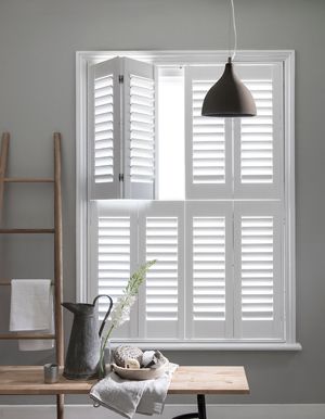 Luxury Shutters Lifestyle Photography Shutter Styles, Cafe Shutters, Cafe Style Shutters, Indoor Shutters, Interior Window Shutters, Interior Shutters, Indoor Window, Front Rooms, Wood Shutters