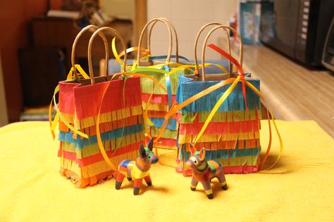 Mexican Goodie Bags, Three Esta, Encanto Theme, Mexican Pinata, Bautizo Ideas, Christmas Goodie Bags, Goodie Bags For Kids, Kids Baskets, Mexican Gifts