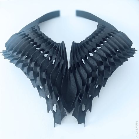 3d printed necklace (MJF) Parametric Jewelry, Soft Robotics, 3d Printed Necklace, 3d Printer Art, Abstract Bag, Esoteric Jewelry, Ferrari Collection, Creative Origami, 3d Printing Fashion