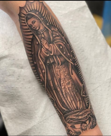 Virgen De Guadalupe Tattoo Ideas, Guadalupe Tattoo, Full Hand Tattoo, Chicanas Tattoo, Outer Forearm Tattoo, Virgin Mary Tattoo, Mary Tattoo, Christ Tattoo, Tattoo On Forearm