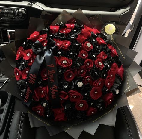 Black Ribbon Rose Bouquet, Red Rose Bouquet With Black Wrap, Quince Bouquet Red And Black, Black Eternal Rose Bouquet, Cute Relationship Gifts, Black Magic Roses Bouquet, Red Flower Bouquet, Ribbon Rose Bouquets, Black And Red Roses