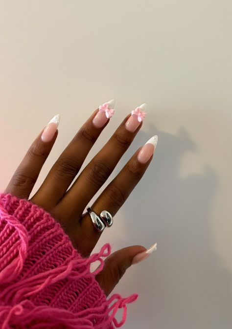 Nail Inspo Designs, Coquette Nail, Almond Nails Pink, Bow Nail Designs, Aesthetic Nail Art, Princess Vibe, Almond Nails French, Nails Girly, Coquette Nails