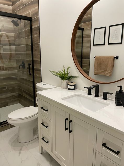 Bathroom renovation, wood and white Black White Natural Wood Bathroom, Gray White And Wood Bathroom, White And Light Wood Bathroom, Black And White And Wood Bathroom, Bathroom Black White Wood, Wood Tone Bathroom, Black White And Wood Bathroom, White And Brown Bathroom, Brown And White Bathroom