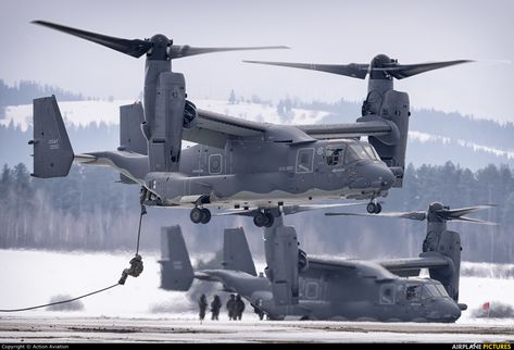 USA - Air Force 10-0050 aircraft at Nowy Targ photo Osprey Helicopter, Osprey Aircraft, Military Engineering, Military Photography, 2160x3840 Wallpaper, Military Armor, Tactical Gear Loadout, Military Hardware, Navy Aircraft