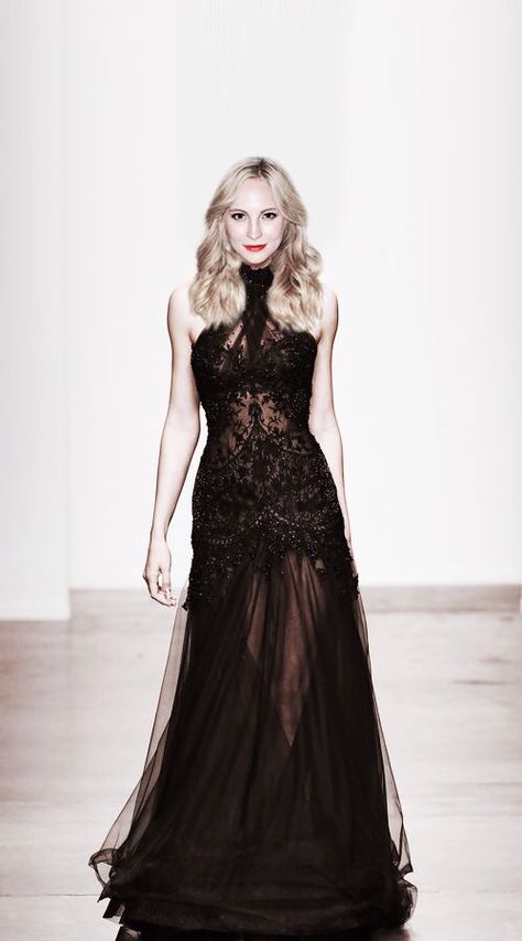 Beautiful Candice Accola Candice Accola, Candice King, Goth Glam, Nz Art, Thorin Oakenshield, Claire Holt, Bonnie Bennett, Vampire Diaries Cast, Caroline Forbes