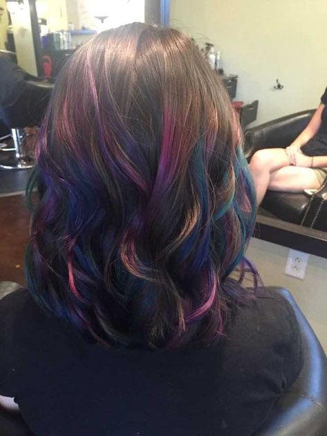 Oil Slick Short Hair, Vivid Hair Color Ideas For Brunettes Short Hair, Oil Slick Hair Color Brunettes, Oil Slick Hair Color, Asian Hair Highlights, Indian Hair Cuts, Oil Slick Hair, Slick Hair, Black Hair With Highlights