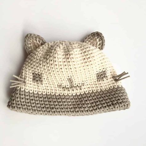 Kat Haken, Cat Crochet, Crocheting Ideas, Crochet Hat Free, Halloween Tattoo, Crochet Design Pattern, Crochet Cap, Kawaii Crochet, Stitch Crochet