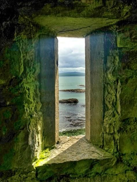 Carrigaholt Castle, County Clare, Ireland. Ancient & Medieval History County Clare Ireland, Ireland Pictures, Spanish Armada, Clare Ireland, County Clare, Emerald Isle, Ireland Travel, Descendants, Northern Ireland