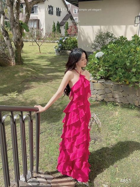 follow for more @selinazzzi Latin Outfits, 22th Birthday, Gaun Koktail, Pink Ootd, Hot Pink Fashion, Chic Evening Dress, Pink Chiffon, Chiffon Prom Dress, Glam Dresses