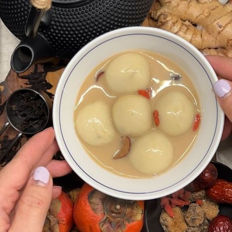 If your period cramps get way worse in the winter, it’s most likely due to Qi stagnation AKA poor circulation. This tends to happen if you’re drinking a lot of cold drinks throughout the year, or not ingesting enough “warming” foods, like ginger. This medicinal milk tea dessert with Chinese glutinous rice balls (tang yuan 汤圆）is the perfect thing for you this winter. Here’s how to make it (ps I’ve also linked where I get these ingredients on my Amazon page): Ingredients:2 tbsp red tea 1 block of Meals For Period, Chinese Milk Tea Recipe, Alice Sun, Qi Stagnation, Warming Foods, Glutinous Rice Balls, Tang Yuan, Chinese New Year Food, Easy Coffee Recipes