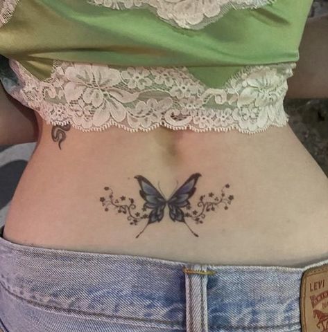 Tramp Stamp Tattoo Butterfly, Back Dermal And Tramp Stamp, Tramp Stamps Aesthetic, Y2k Butterfly Tramp Stamp, Daisy Tramp Stamp, Tramp Stamp Inspiration, Tramp Stamp Template, Trashy Y2k Tramp Stamp, Soft Tramp Stamp