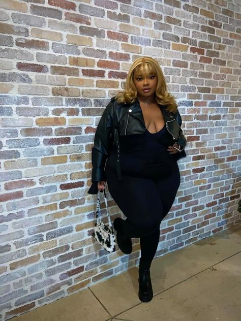 Plus Size Winter Outfits Black Women, All Black Plus Size Outfit, Black Catsuit Outfit, Plus Size Birthday Outfits, Winter Outfits Black Women, Catsuit Outfit, Plus Size Baddie Outfits, Plus Size Fall Fashion, Black Y2k