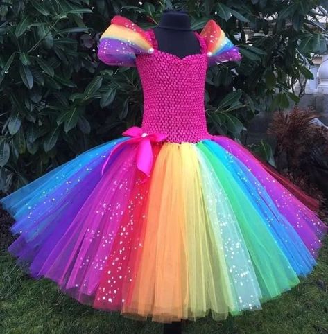 @unicorn._loverss shared a photo on Instagram: “#unicorn #unicorns #unicorncake #love #rainbow #unicornparty #unicornio #handmade #unicornlove #unicornlover #cute #art #pink #birthday…” • Feb 28, 2022 at 3:26pm UTC Princess Tutu Dresses, Crochet Tutu, Kids Party Wear Dresses, Kids Party Wear, Diy Tutu, Birthday Fashion, Princess Tutu, Kids Dress Up, Tulle Tutu