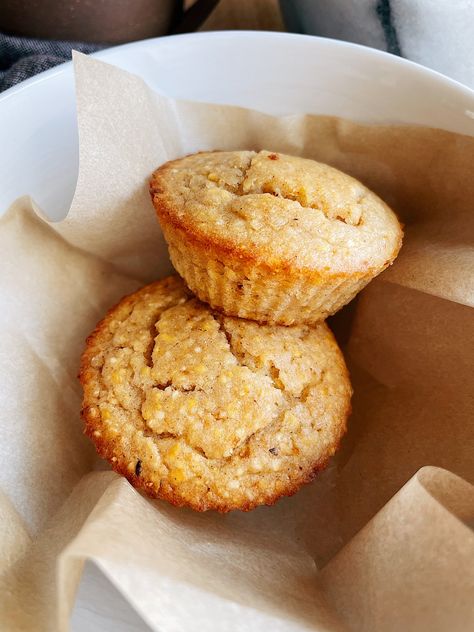 Mini-batch Cornbread Muffins Small Batch Cornbread, Moist Cornbread Muffins, Vegan Cornbread Muffins, Vegan Cornbread Recipe, Holiday Menu Ideas, Cornbread Muffins Recipe, Vegan Cornbread, Moist Cornbread, Jumbo Muffins