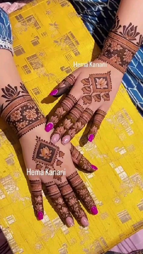 Party Mehndi Designs Simple, Mehendi Designs For Hands Diwali, Simplest Mehendi Design, Ghewar Mehndi Design, Party Mehendi Designs, Asthetic Mehendi Design, Ghevar Mehndi Designs, Mehdi Degine 2024, Semi Bridal Mehendi Design