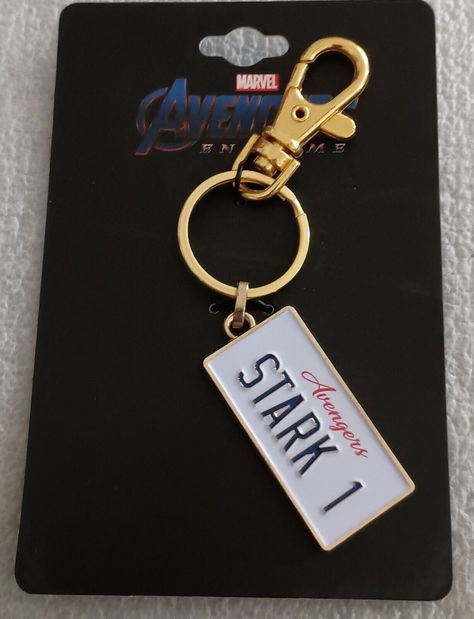 Marvel Merch Clothes, Tony Stark Party, Marvel Gifts For Him, Marvel Clay Ideas, Endgame Tony Stark, Marvel Calendar, License Plate Keychain, Iron Man Stark, Marvel Merch