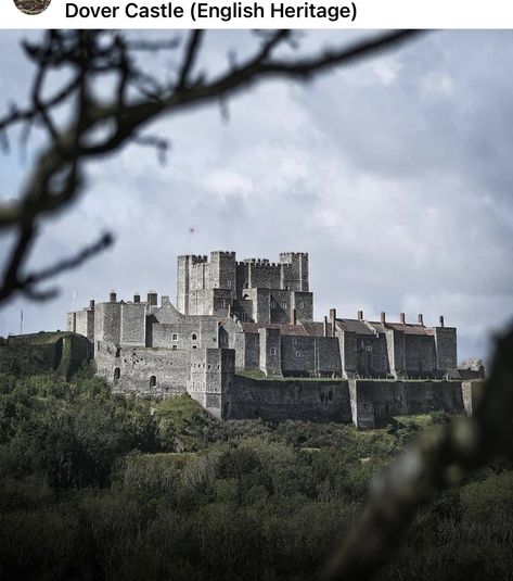 Hohenzollern Castle, Bodiam Castle, Dover Castle, Dark Castle, Castle Mansion, Kent England, Abandoned Castles, Medieval World, Fantasy Battle