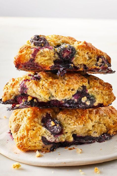 Air Fryer Blueberry Recipes, Bite Size Brunch, Scrumdiddlyumptious Recipes, Blueberry Crunch, Blueberry Scones Recipe, Breakfast Pastry, Strawberry Bread, Blueberry Desserts, Blueberry Scones