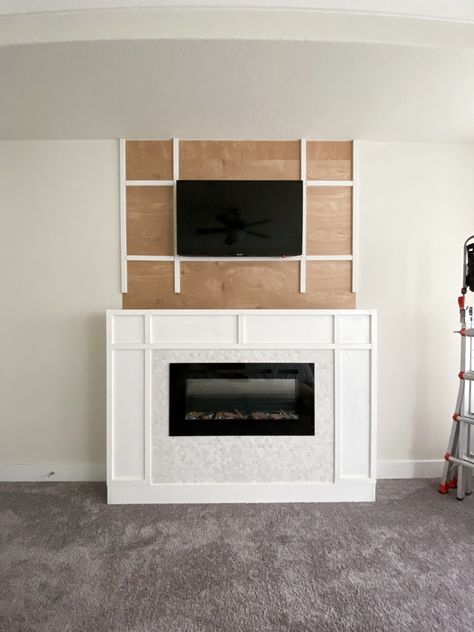 Fake Fireplaces, Diy Electric Fireplace, Basement Paint, Diy Fireplace Mantle, Electric Fireplace Mantle, Fireplace Diy, Basement Fireplace, Built In Electric Fireplace, Mantle Ideas