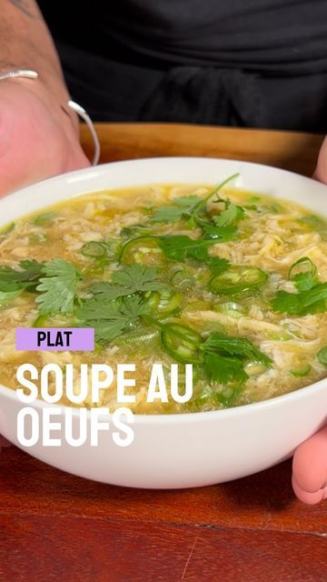 Diego on Instagram: "Egg drop soup 🧑🏻‍🍳🍳🍜😋" Egg Drop Soup, Egg Drop, Chicken Recipes, Chicken