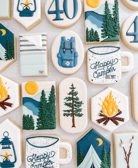 Happy Camper Birthday Party, Camping Cookies, Cookie Crumble, Sugar Diet, Sugar Cookie Royal Icing, Camping Set, Summer Cookies, Shower Cookies, Sugar Cookie Designs