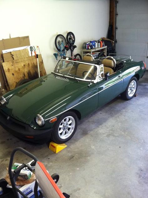 Mgb Roadster, Morris Garages, Mg Mgb, Fuel Cell, British Cars, Unique Cars, Leaf Spring, Engine Types, Alloy Wheel