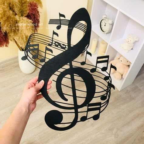 Singer Room Decor, Music Related Room Decor, Music Note Wall Art, Music Notes Art Design, Music Decorations Party, Music Wall Art Ideas, Music Decor Bedroom, Diy Music Studio, Small Music Room