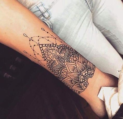 Mandala Wrist Tattoo, Wrist Tattoo Cover Up, Cuff Tattoo, Tattoo Diy, Skeleton Hand Tattoo, Disney Tattoo, Butterfly Tattoos, Mandala Tattoo Design, Diy Tattoo