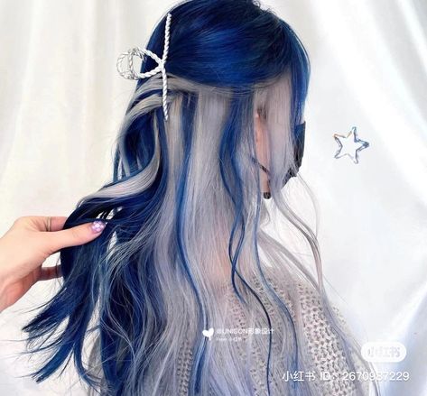 Two Color Hair, Dark Blue Hair, Korean Hair Color, Hair Color Underneath, Cute Hair Colors, Dyed Hair Inspiration, Dye Ideas, Pretty Hair Color, Hair Easy