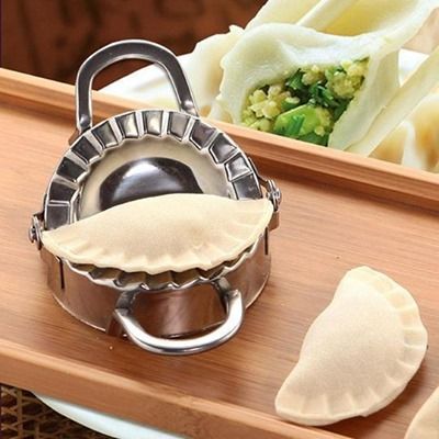 Katpa Ideas on Twitter: "😍 ❤️ Get your kitchen chores done easily and more conveniently! ️ Make dumplings quickly and easily. Easy to use and clean. Get it here❤️ https://t.co/JexqMXt56o… https://t.co/pwButZnRBY" Empanada Maker, Pastry Kitchen, Dumpling Maker, How To Make Dumplings, Calzone Pizza, Dough Press, Dumpling Skin, Dumpling Wrappers, Pot Stickers