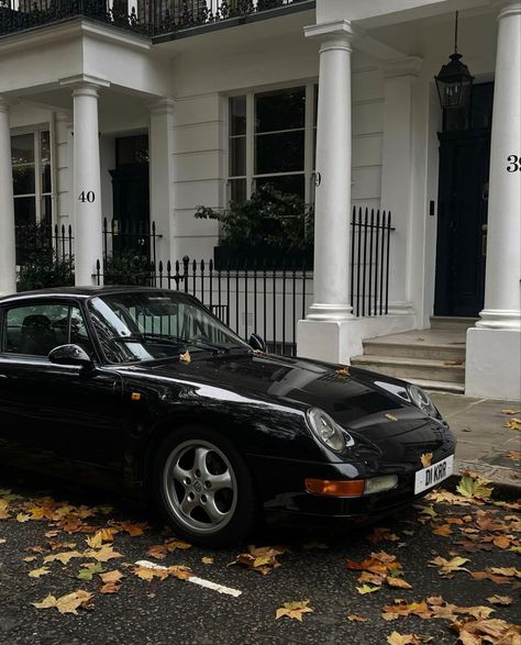 London Vibes, London Dreams, Magnolia Park, London Lifestyle, Autumn In New York, London Aesthetic, Porsche Carrera, Rose Rouge, London Life