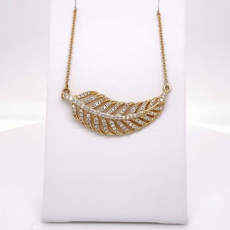 This on-trend necklace features 0.38ct pave sparkly diamonds. Featuring a dainty fine cable chain that extends from 16" to 18". Arrives tastefully packaged and ready for gift-giving in a beautiful box. Specifications: Specifications  Diamond Feather NecklaceDiamond Weight: 0.38ctPendant Length: 13.45mm (0.53in)Pendant Trend Necklace, Starry Nights, Feather Necklace, Feather Necklaces, Cable Chain, Chain Lengths, Gold Diamond, Solid Gold, Gifts For Mom