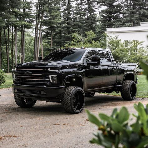 LGND Supply Co. ™’s Instagram post: “LOVE IT or HATE IT? 😍 #LGND19 is a Murdered Out 2021 High Country Duramax that you can WIN along with $40k CASH 💵 - 🎟Get ENTERED WHILE YOU…” Diesel Pickup Trucks, Jacked Up Chevy, Chevy Duramax, Big Ford Trucks, Single Cab Trucks, Chevy Trucks Silverado, Silverado Truck, Trucks Lifted Diesel, Duramax Diesel