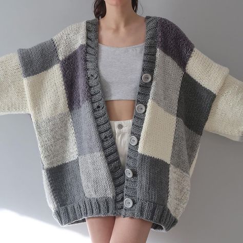 Yes, we are obsessed with our patchwork sweater 🥰 What other color combo we should do for this sweater? 🤎 #patchworksweater #igknit… | Instagram Crochet Cardigan Tutorial, The Cardigans, Patchwork Sweater, Patchwork Cardigan, Cardigan Design, Crochet Design Pattern, Cardigan Pattern, Really Cute Outfits, Knit Outfit